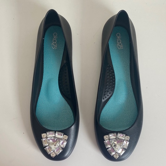 Oka.b Elegant Black Slip-On Jelly Flats w/ Crystal Embellishment Size 10US Comfy - Picture 7 of 12